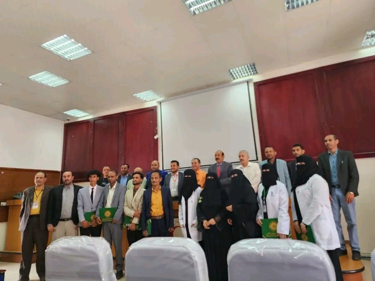 جامعة الضالع : اختتام الدورة التدريبية للكادر الأكاديمي والإداري بجامعة الضالع في جامعتي إب وجبلة للعلوم الطبية والصحية