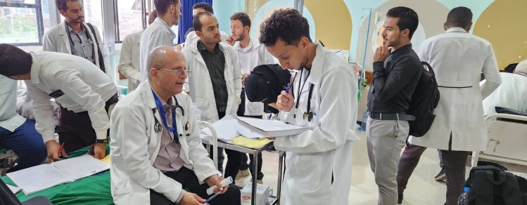 جامعة الرازي تُنفّذ الامتحانات العملية السريرية لطلاب الطب والجراحة العامة في عدد من المستشفيات التعليمية.