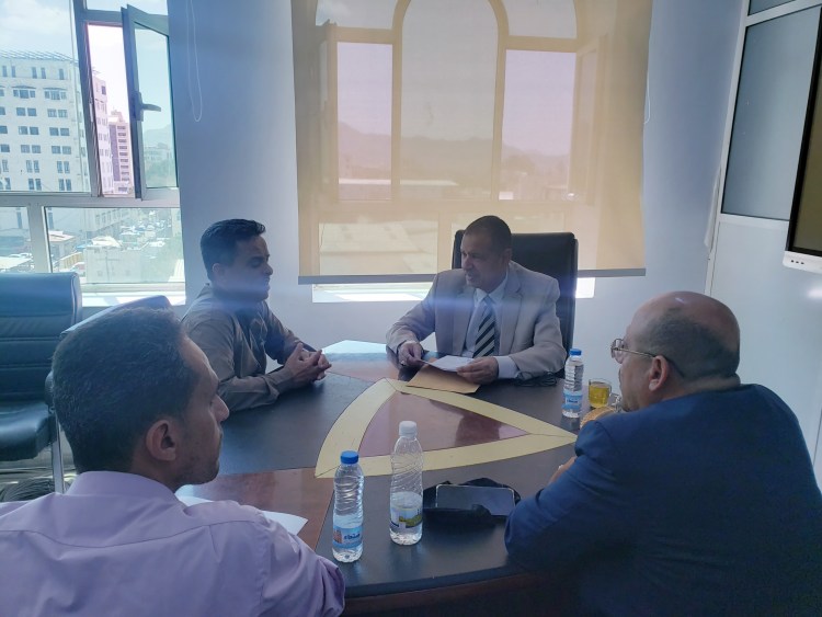 مجلس الاعتماد الأكاديمي : رئيس مجلس الاعتماد الأكاديمي يلتقي رئيس جامعة الرشيد الذكية لبحث أوجه التعاون المشترك
