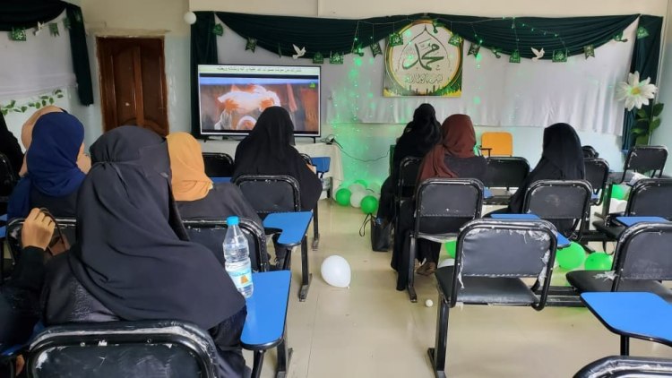 جامعة تونتك الدولية : ندوتان بحثيتان لطلبة كلية الوسائط المتعددة والإبداع التقني